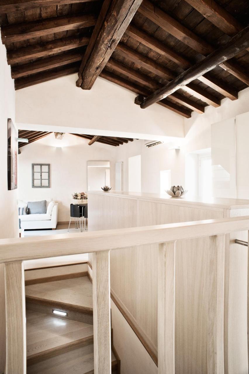 Mansarda Campo Dei Fiori - Via Dei Balestrari 37 Apartment Rom